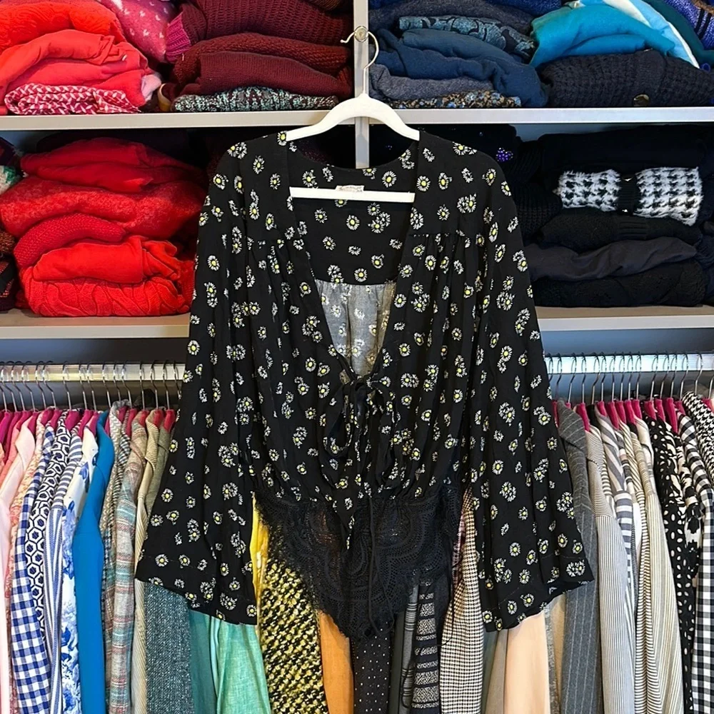 Free People black/yellow floral long sleeve v neck tie front bodysuit size XS